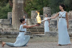 Das Olympische Feuer wird traditionell im historischen Hain von Olympia in Griechenland für die nächsten Olympischen Spiele entzündet. Foto_IOC/Greg Martin