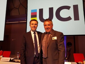 Toni Kirsch (rechts) und der ebenfalls heute neu gewählte Präsident des Weltradsportverbandes UCI, David Lappartient. Foto: BDR