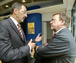 Manfred von Richthofen (re.) und Dr. Klaus Steinbach im Gespräch