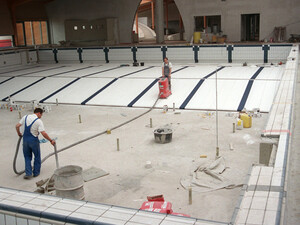 Der Verein Pro Sport 24 plant mit seinem Schwimmbadbau ein einmaliges Referenzprojekt. Copyright: picture-alliance