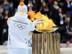 Das Olympische Feuer ist schon unterwegs: Am 9. Februar beginnen die Spiele in PyeongChang. Foto: picture-alliance