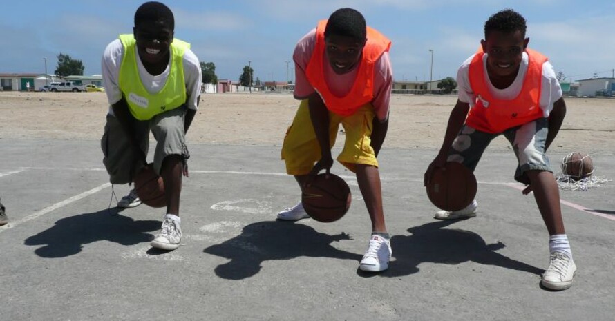 Basketball ist auch in Namibia eine beliebte Mannschaftssportart. Foto: Frank Albin