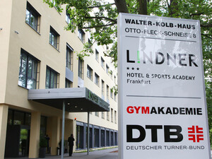 Walter-Kolb-Haus, Gymakademie des Deutschen Turner-Bundes und Lindner Hotel  an der Otto-Fleck-Schneise in Frankfurt. Foto: DTB