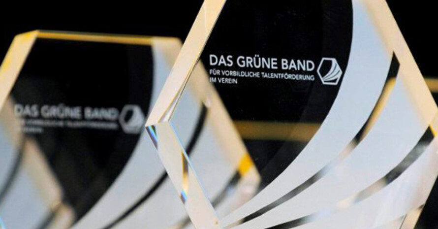 50 Grüne Bänder im Gesamtwert von 250.000 Euro für vorbildliche Talentförderung im Verein vergeben DOSB und Commerzbank. Foto: Das Grüne Band