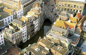Blick über die "Oudegracht" im Zentrum der niederländischen Stadt Utrecht. Foto: picture-alliance