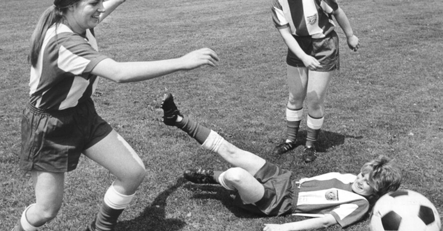 Frauen-Fußball anno 1970. Foto: picture-alliance