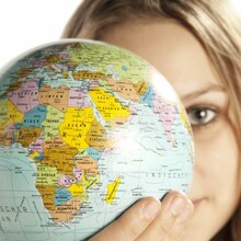 "Weltwärts Begegnungen" ermöglicht Jugendlichen neue internationale Erfahrungen. Foto: picture-alliance