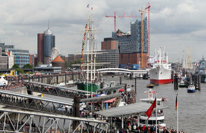 Am 15. August läuft die Deutsche Olympiamannschaft im Hamburger Hafen ein.
