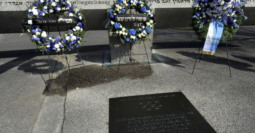 Die Gedenkstätte für die Opfer der Anschläge auf die israelische Mannschaft während der olympischen Sommerspiele von 1972 im Olympiadorf in München. Foto: picture-alliance