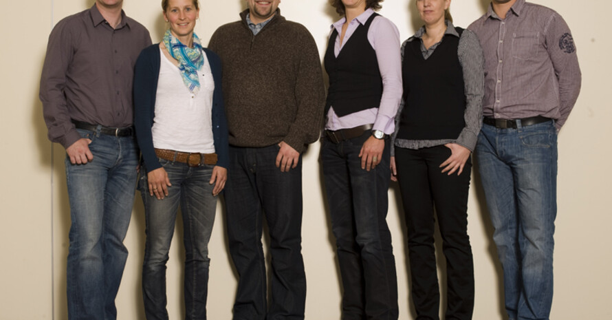 Christian Breuer (l.) bleibt Vorsitzender des Beirats der Aktiven mit ihm im Beirat Marion Rodewald, Marcel Gölden, Silke Kassner, Jana Miglitsch und Christian Schreiber (v.l.). Foto: DOSB/Hangen