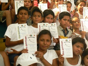 Erfolgreiche Teilnehmer an einem Mini-Atletismo Event 2009 in Nicaragua, Foto: Björn Wangemann