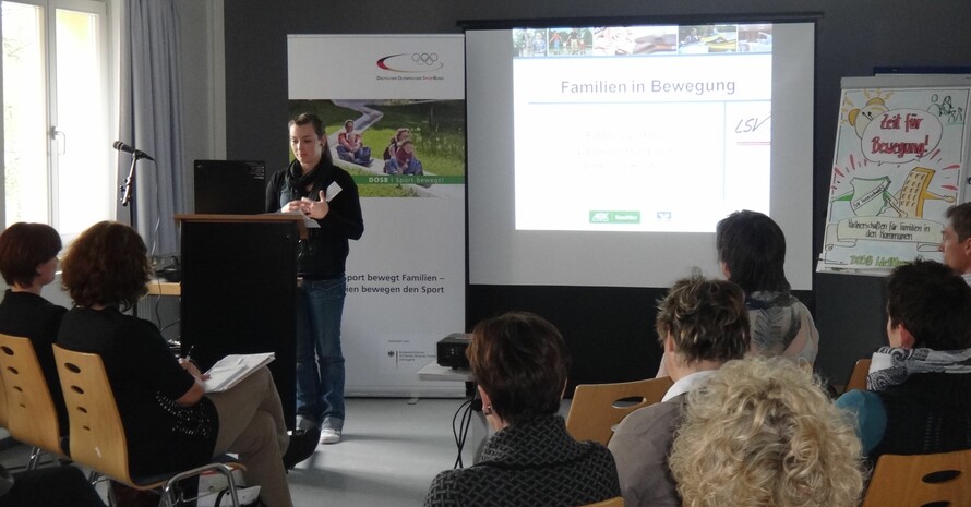 Christina Helling stellt das Projekt "Familien in Bewegung" vor. Foto: LSV Schleswig-Holstein