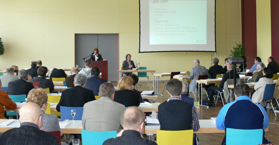 Lehrwartinnen und Lehrwarte der DOSB-Mitgliedsorganisationen tagten in Bad Blankenburg.