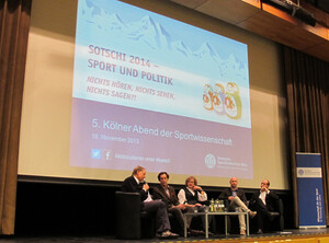 Diskussionsrunde mit (von links): Wolf-Dieter Poschmann, Axel Hochrein, Prof. Volker Schürmann, Christian Breuer und Prof. Jürgen Mittag. Foto: DOSB