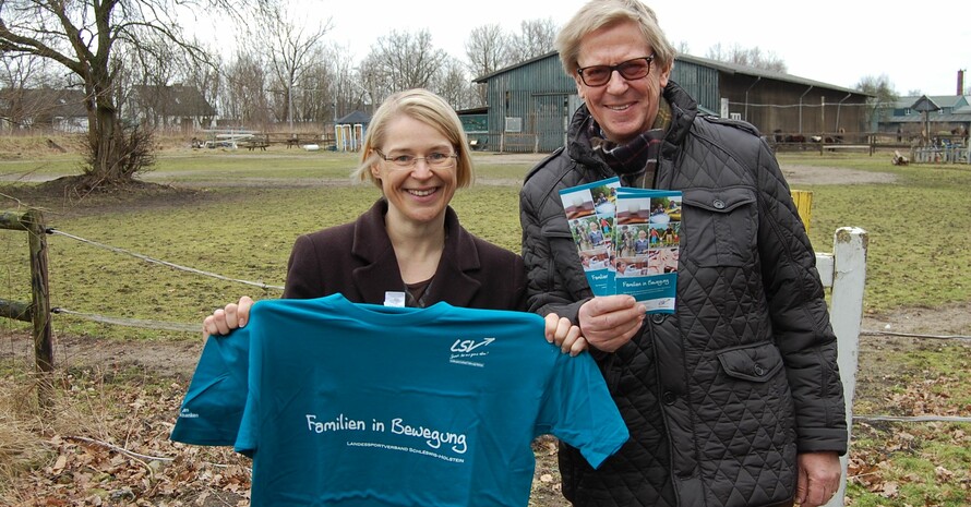 LSV-Präsident Hans-Jakob Tiessen und Schleswig-Holsteins Familienministerin Kristin Alheit werben gemeinsam für die neue LSV-Aktion "Familien in Bewegung". Foto: LSV Schleswig-Holstein