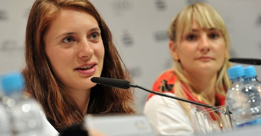 Miriam Welte und Kristina Vogel; Foto: picture-alliance