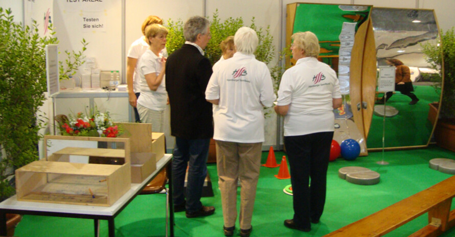 Der Bewegungsparcours auf dem Stand des Deutschen Seniorentags. Foto: DOSB