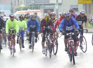 Bei Wind und Wetter wurde am sportlichen Rekord gearbeitet.