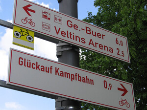 Auf 820 km kann in NRW auf den Spuren des Fußballs geradelt werden. Foto: AUbE-Tourismusberatung