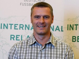 Fußballlehrer Torsten Spittler ist Afrika erfahren. Foto: DFB