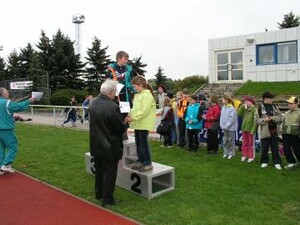 Stolze Schüler bei der Siegerehrung (Foto: Landessportverband Thüringen)