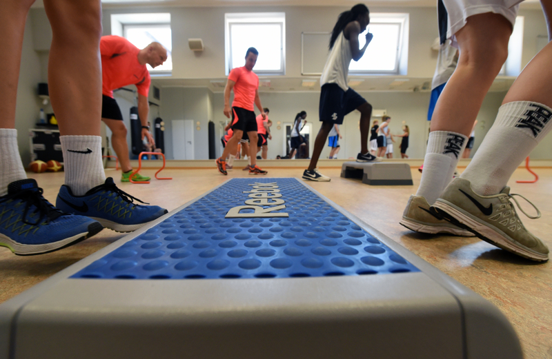 Die aktuelle Ausgabe der Zeitschrift Sportwissenschaft behandelt unter anderem die aktuelle Situation im Spitzenport. Foto: picture alliance / dpa Die aktuelle Ausgabe der Zeitschrift Sportwissenschaft behandelt unter anderem die aktuelle Situation im Spitzenport. Foto: picture alliance / dpa