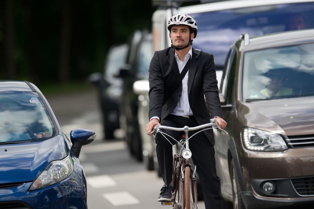 Dienstfahrräder sind mittlerweile eine beliebte Alternative zum Dienstwagen. Foto: picture-alliance Dienstfahrräder sind mittlerweile eine beliebte Alternative zum Dienstwagen. Foto: picture-alliance
